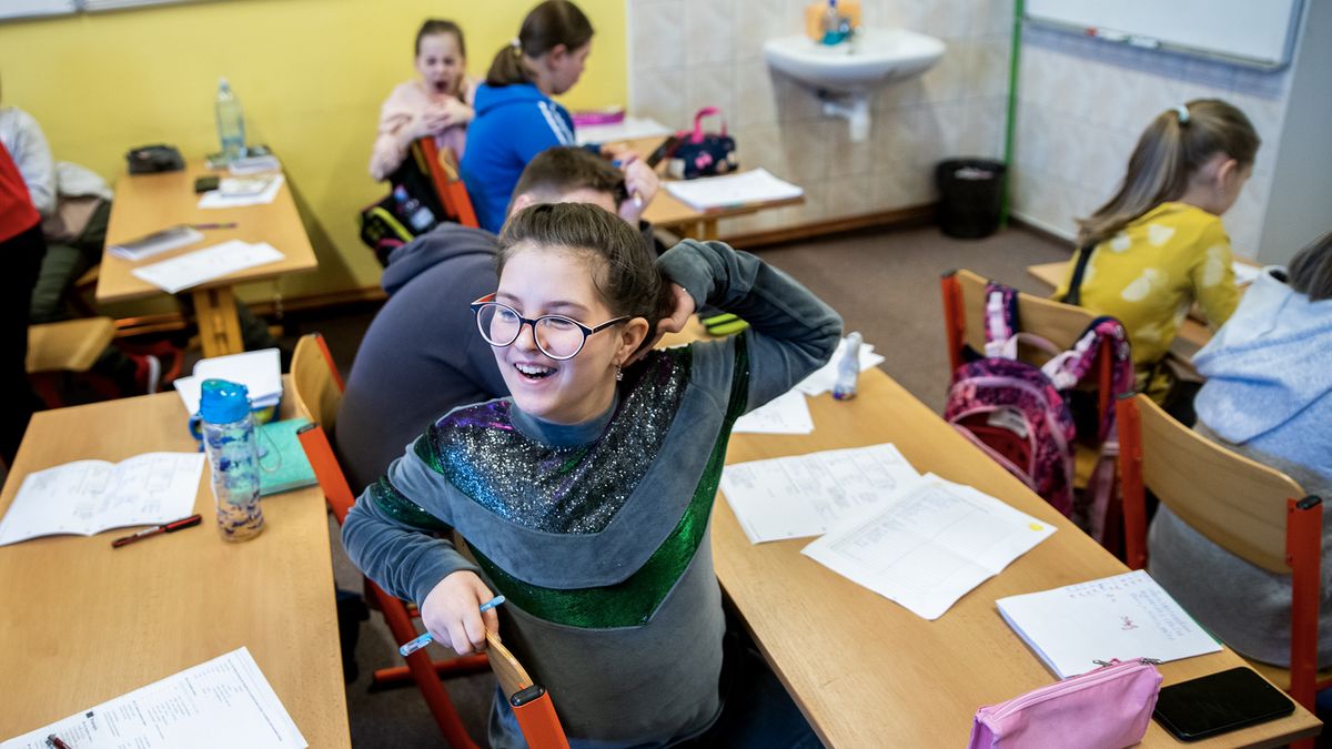 Počítáme s integrací 125 tisíc žáků z Ukrajiny, říká náměstek
